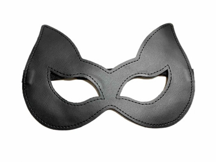 Черная лаковая маска с ушками из эко-кожи 