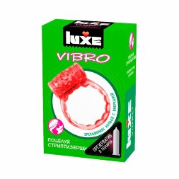 Розовое эрекционное виброкольцо Luxe VIBRO &quot;Поцелуй стриптизёрши&quot; + презерватив