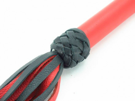Черно-красная плеть с красной ручкой &quot;Турецкие головы&quot; - 57 см. 