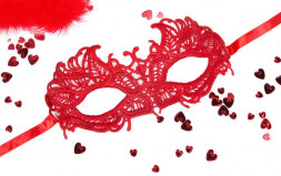Красная ажурная текстильная маска &quot;Андреа&quot;